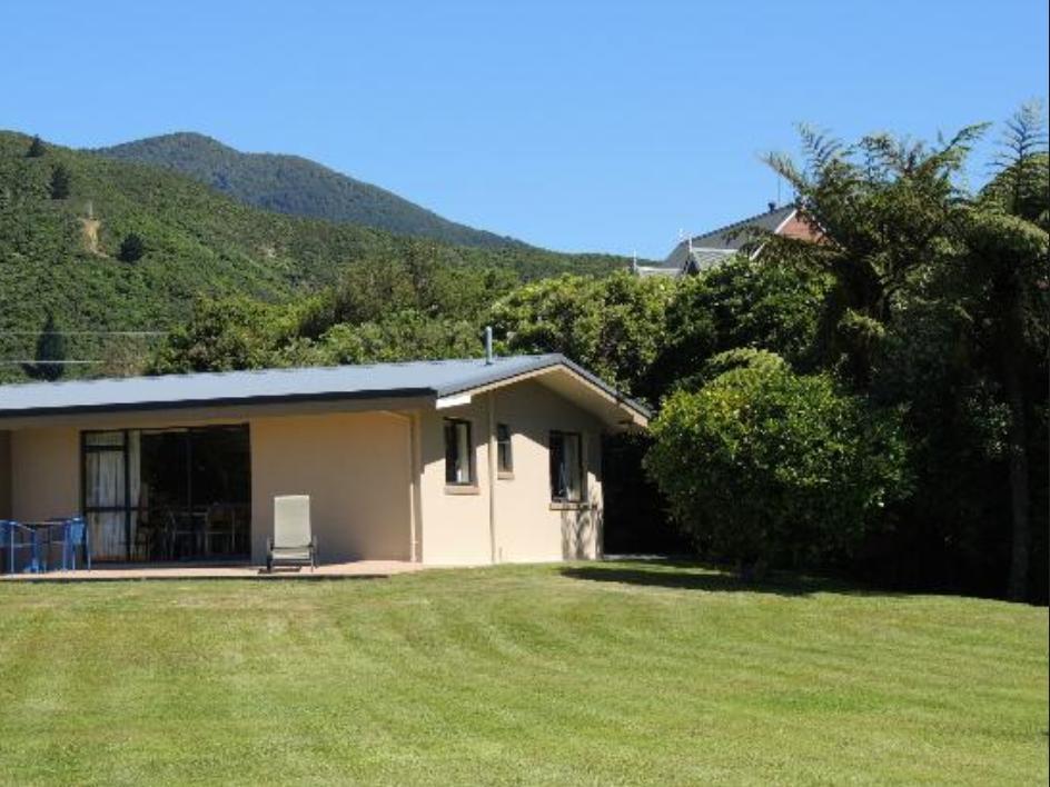 Bay Vista Waterfront Motel Picton Εξωτερικό φωτογραφία