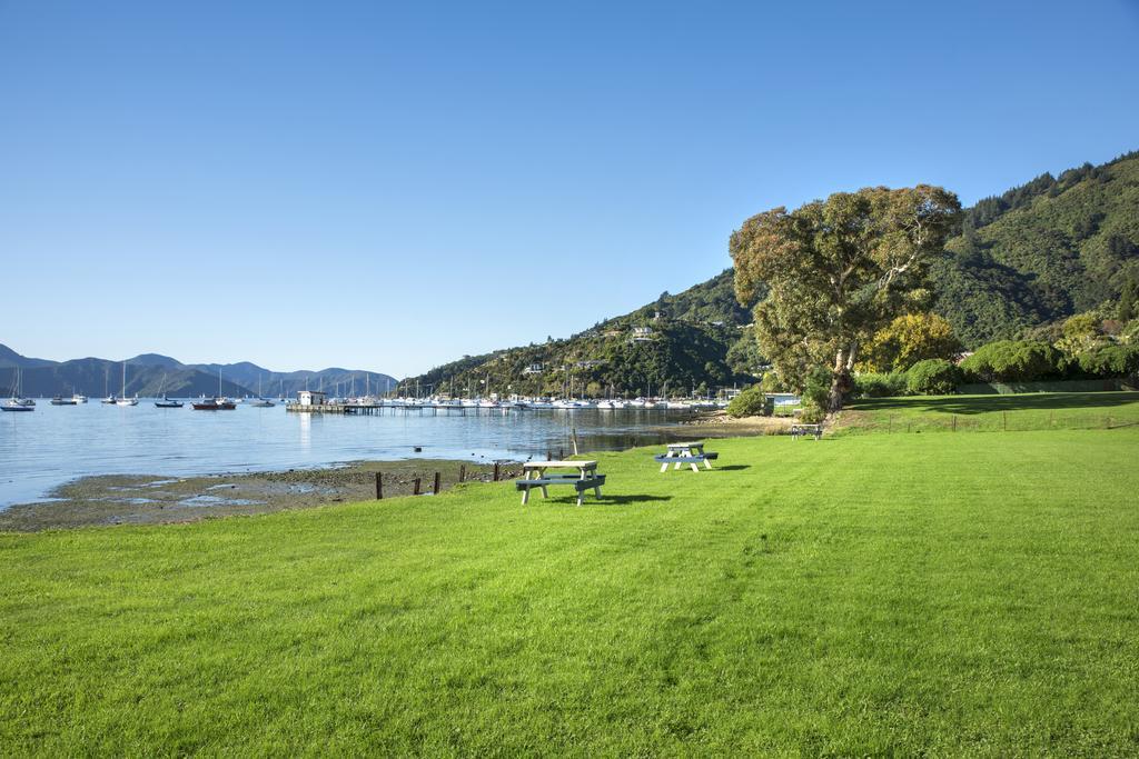 Bay Vista Waterfront Motel Picton Εξωτερικό φωτογραφία