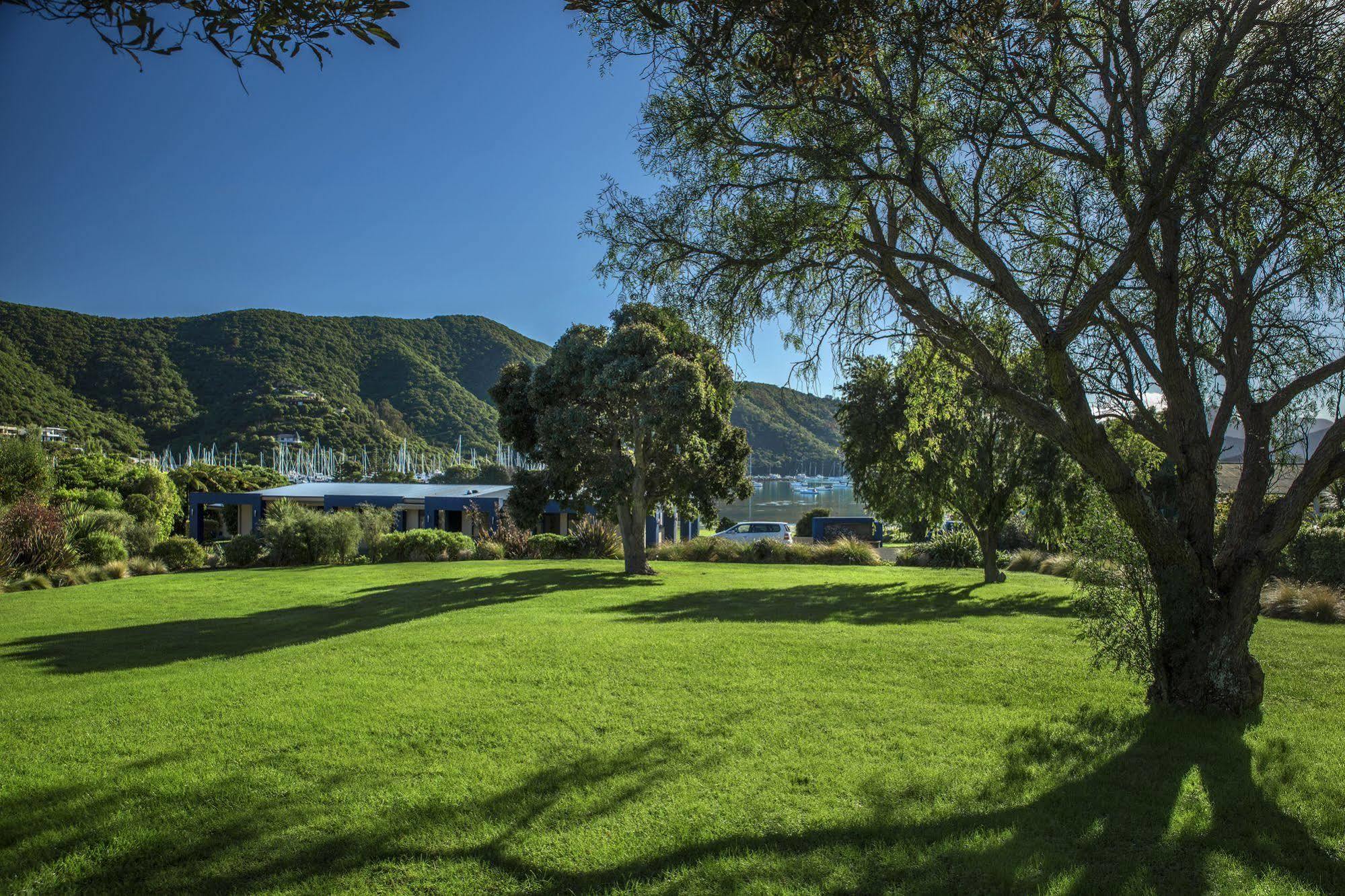 Bay Vista Waterfront Motel Picton Εξωτερικό φωτογραφία